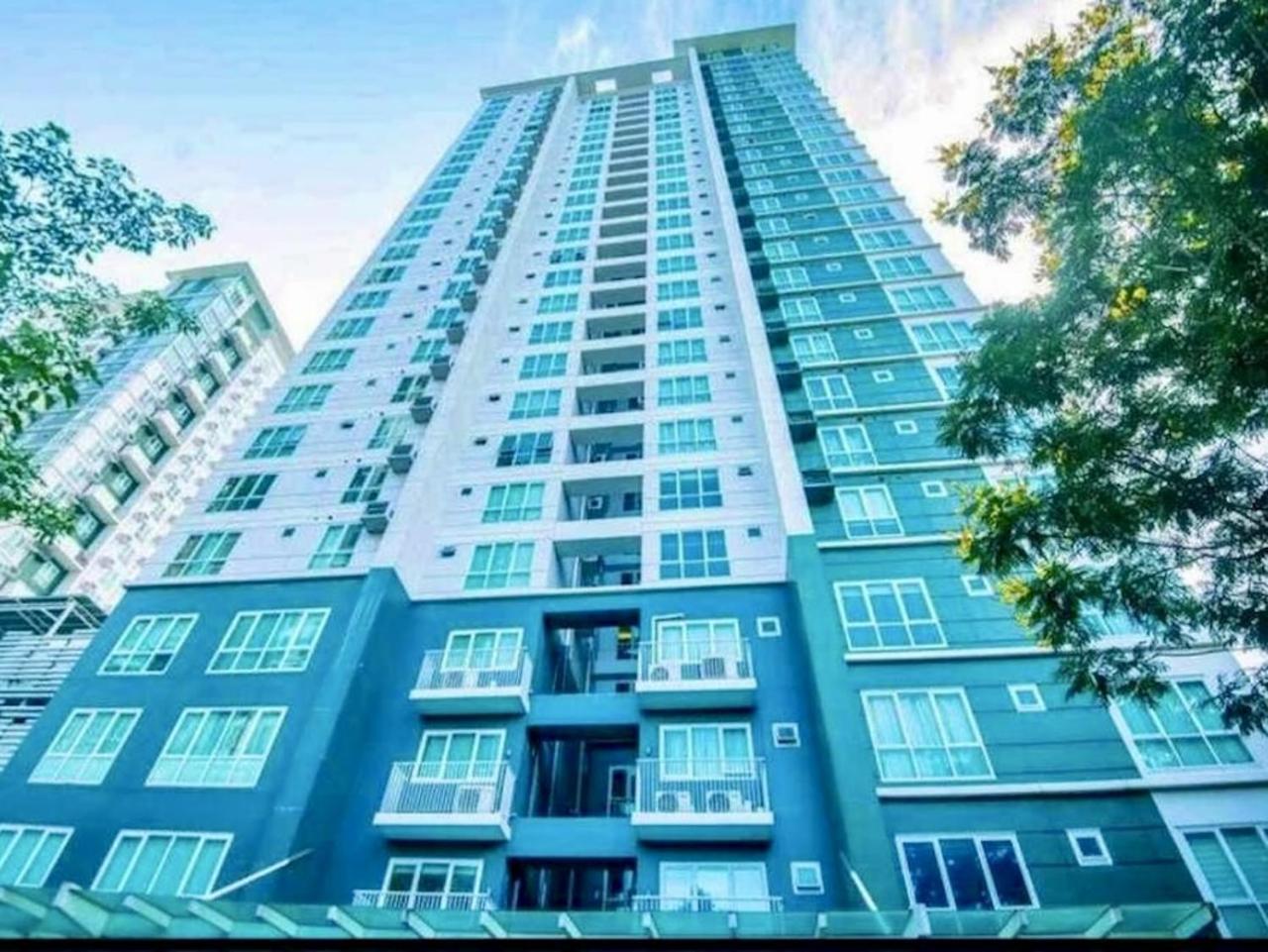 Abreeza Studio Suite 2321 - Pool, Wifi, City View, Washer, Ac, Netflix, Mall Davao Exterior photo